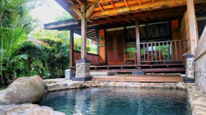 Tirta Arsanta Hot Springs & Villa